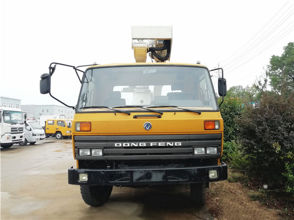 你見過四驅的高空作業(yè)車嗎？