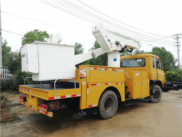 你見過四驅的高空作業(yè)車嗎？