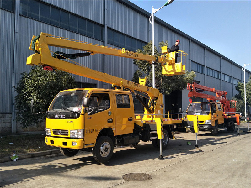 東風多利卡14米高空作業(yè)車