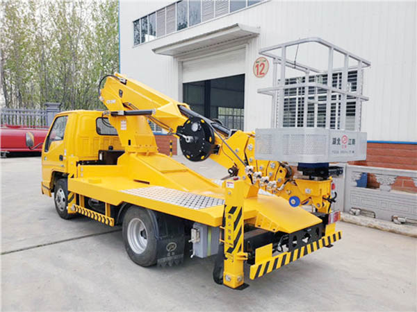 如何讓高空作業(yè)車空調(diào)快速制冷