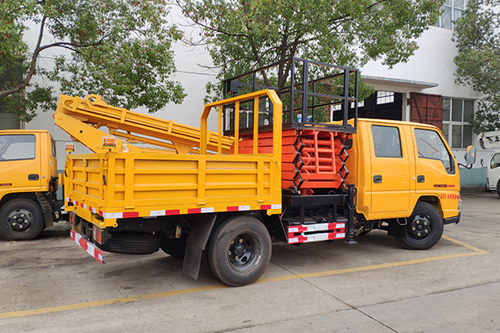 江鈴12米升降平臺式高空作業(yè)車