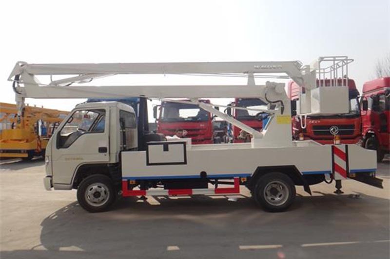 福田時(shí)代12米高空作業(yè)車(chē)
