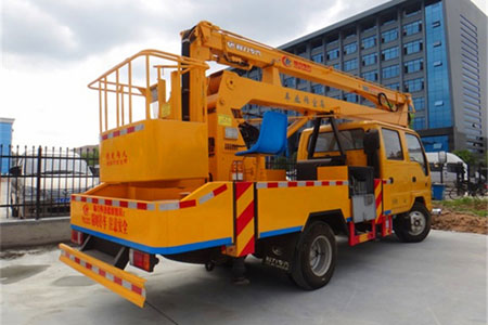 慶鈴五十鈴16米高空作業(yè)車(chē)