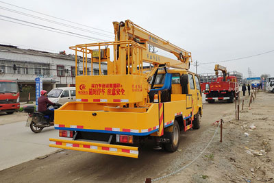 五十鈴18米高空作業(yè)車