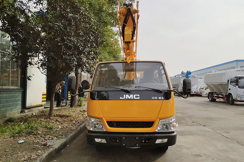 江鈴14米高空作業(yè)車