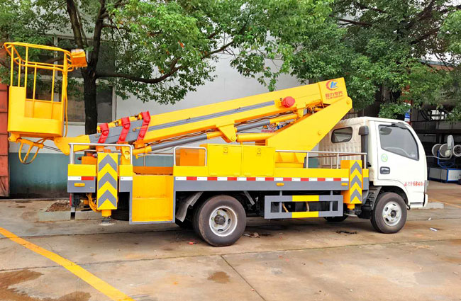 東風(fēng)單排伸縮臂18米高空作業(yè)車