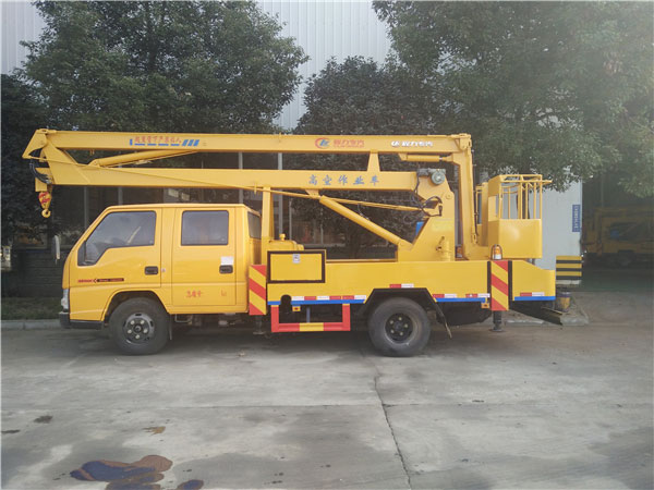 江鈴藍牌12米曲臂式高空作業(yè)車