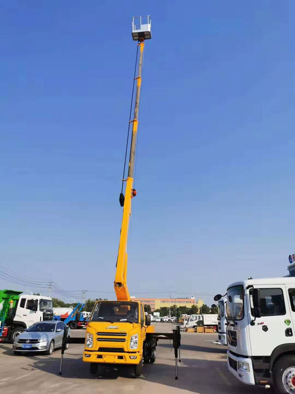 江鈴國六藍牌22米伸縮臂高空作業(yè)車