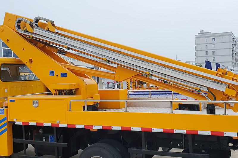 五十鈴直臂16米高空作業(yè)車