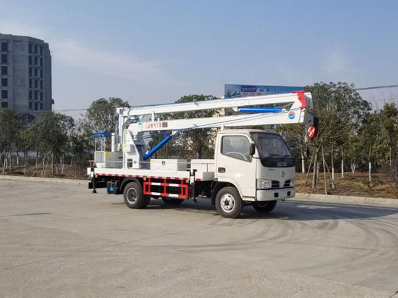 曲臂式高空作業(yè)升降機(jī)平臺車的好處