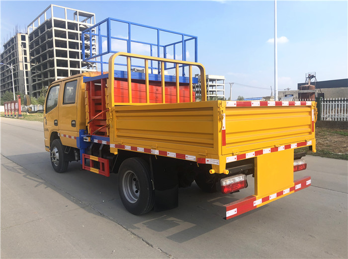 國六藍(lán)牌8-10米東風(fēng)多利卡升降平臺車