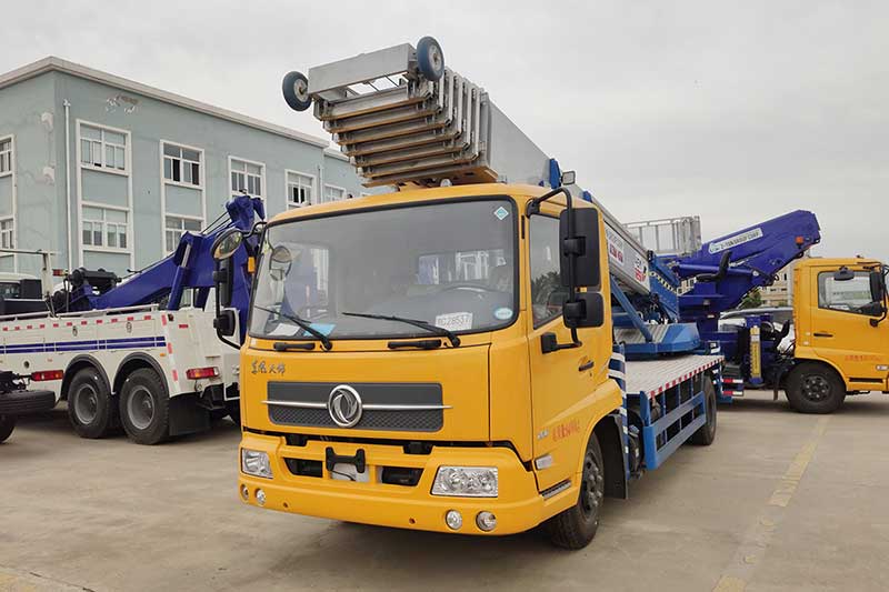 東風天錦45米云梯車