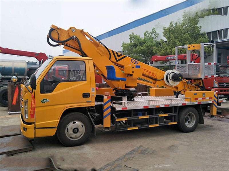 江鈴藍牌伸縮臂高空作業(yè)車