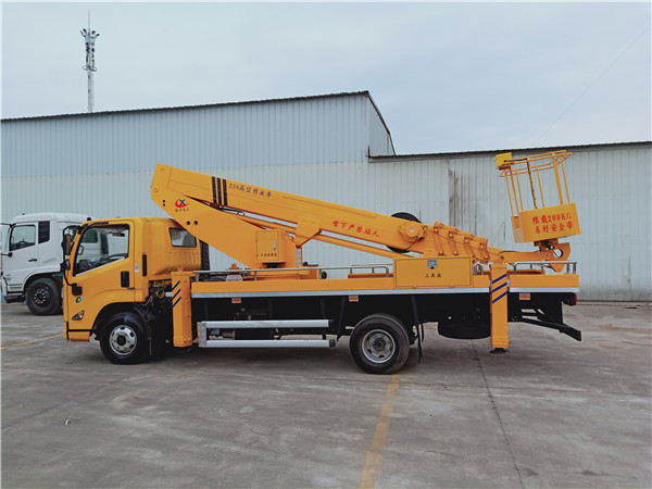 國(guó)六江鈴高空作業(yè)車25米伸縮臂