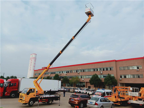 21米高空作業(yè)車-藍牌江鈴國六