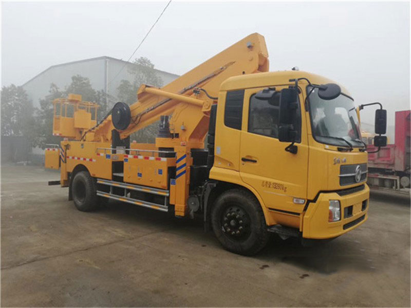 31米直臂式高空作業(yè)車-天錦伸縮臂高空作業(yè)車