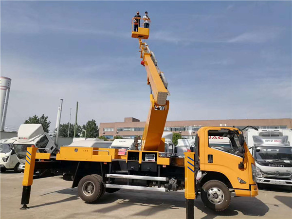 國(guó)六江鈴22米伸縮臂高空作業(yè)車(chē)發(fā)車(chē)