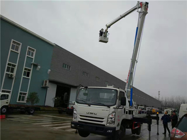 國(guó)六江鈴18米高空作業(yè)車