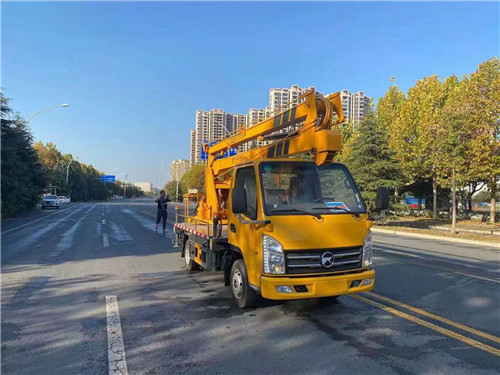 國六凱馬K1藍牌高空作業(yè)車