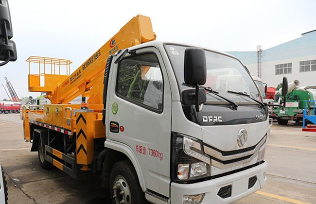 國六東風(fēng)18米直臂式高空作業(yè)車