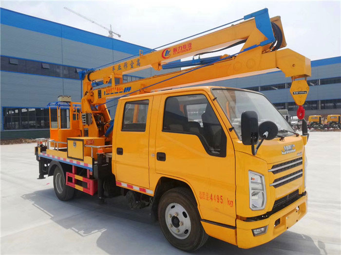 藍(lán)牌國(guó)六江鈴13米高空作業(yè)車