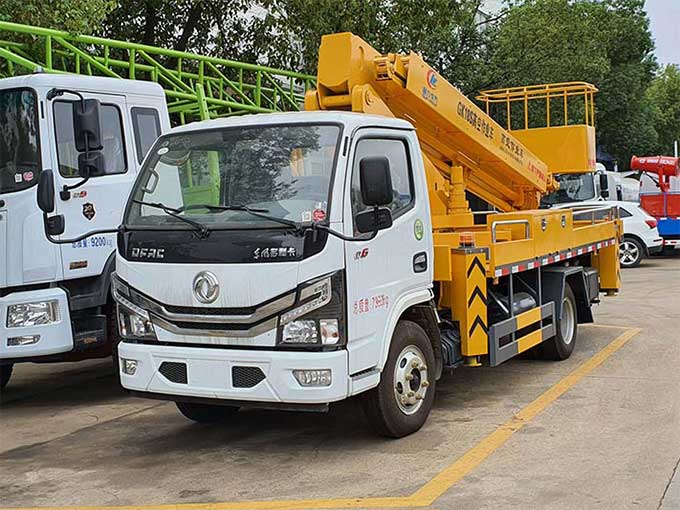 國六東風(fēng)18米直臂高空作業(yè)車價格