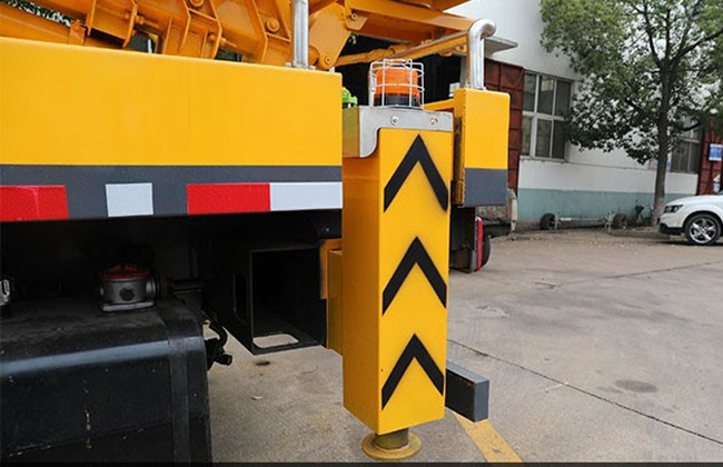 國六18米東風D7直臂式高空作業(yè)車