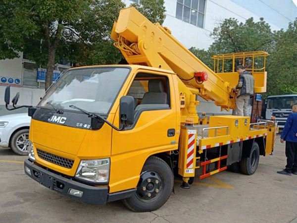 國六江鈴藍(lán)牌高空作業(yè)車配置介紹