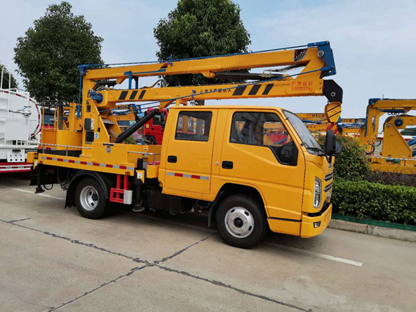 江鈴順達(dá)13米國(guó)六高空作業(yè)車