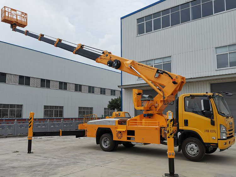 32米伸縮臂高空作業(yè)車
