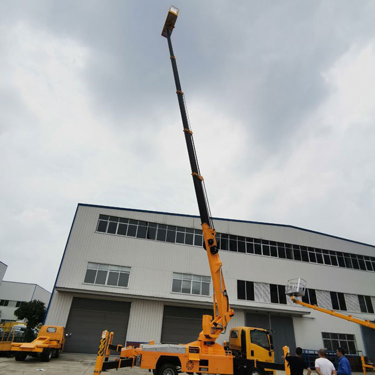 32米伸縮臂高空作業(yè)車