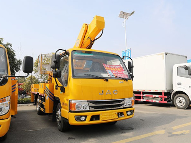 藍(lán)牌國六江淮康鈴21米直臂高空作業(yè)車