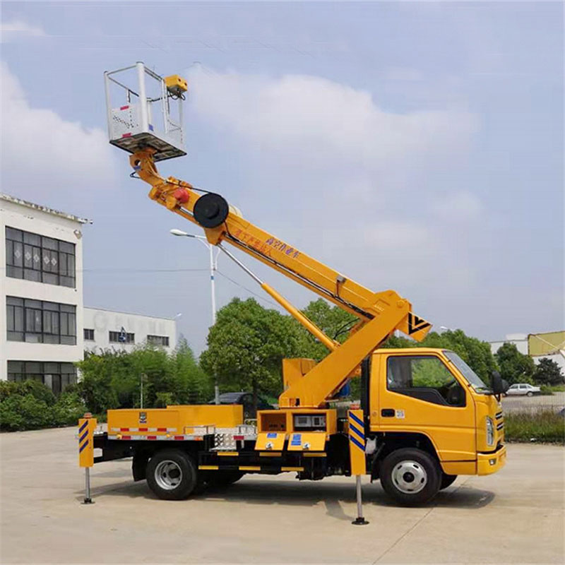 藍(lán)牌江鈴直臂伸縮式21米高空作業(yè)車