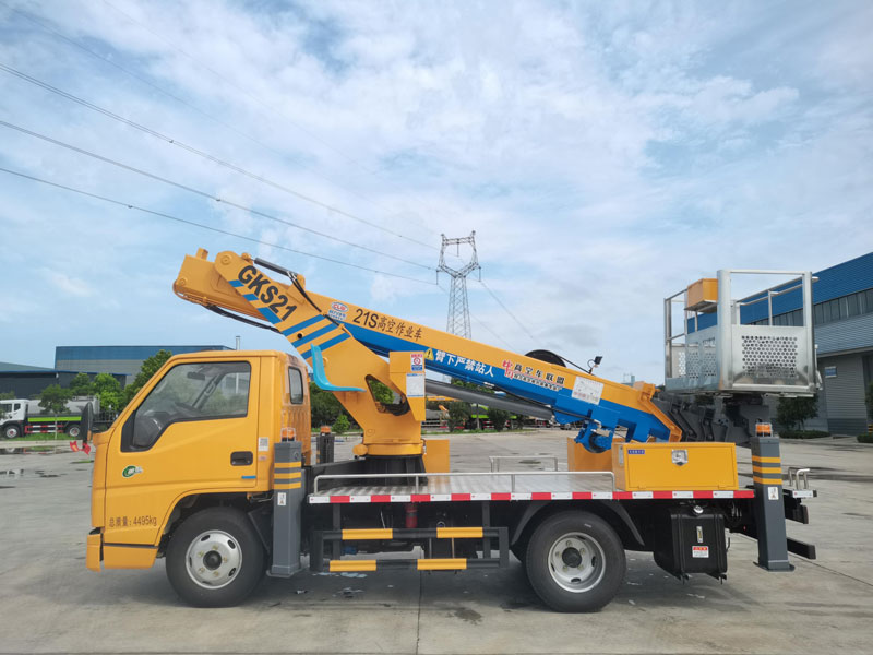 21米江鈴藍(lán)牌直臂式高空作業(yè)車