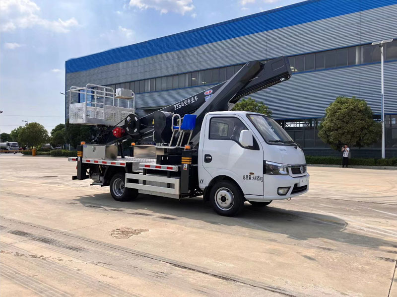 東風(fēng)高端智能型23米藍牌純電動高空作業(yè)車