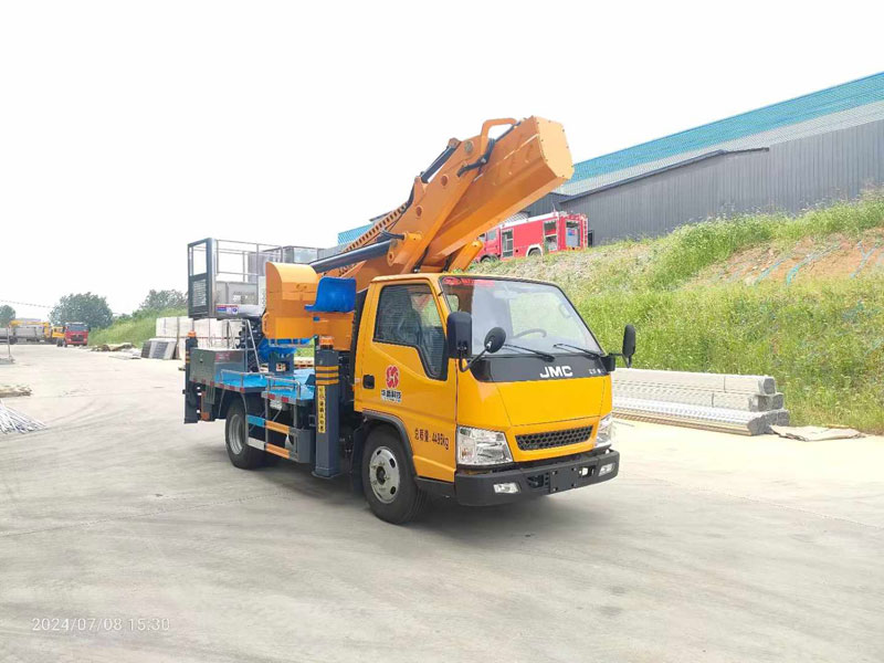 江鈴順達33米高空作業(yè)車